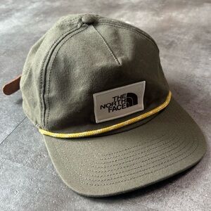 The North Face Strapback Camp Hat One Size Green